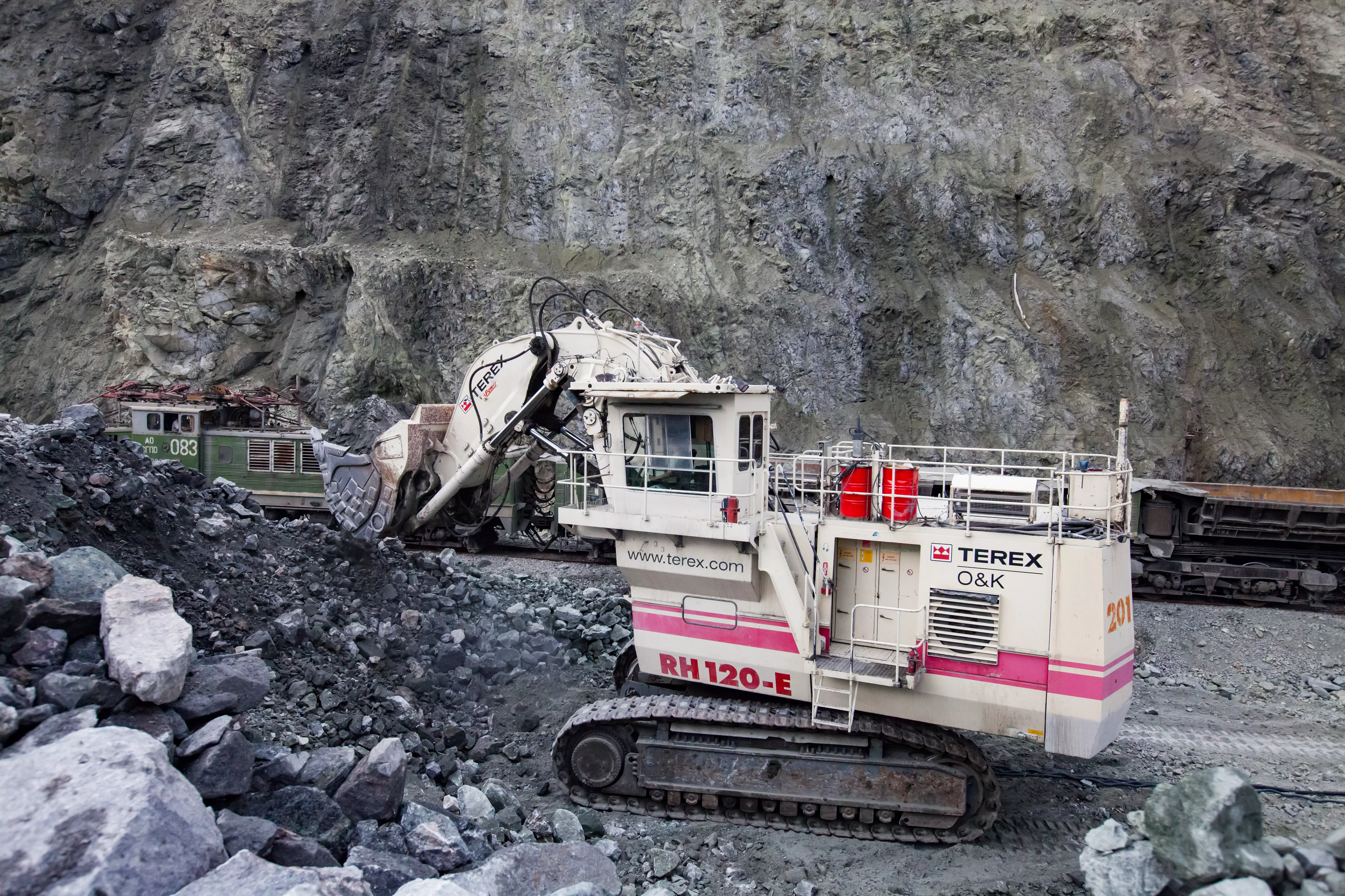 Rodajes Alternativos para Terex