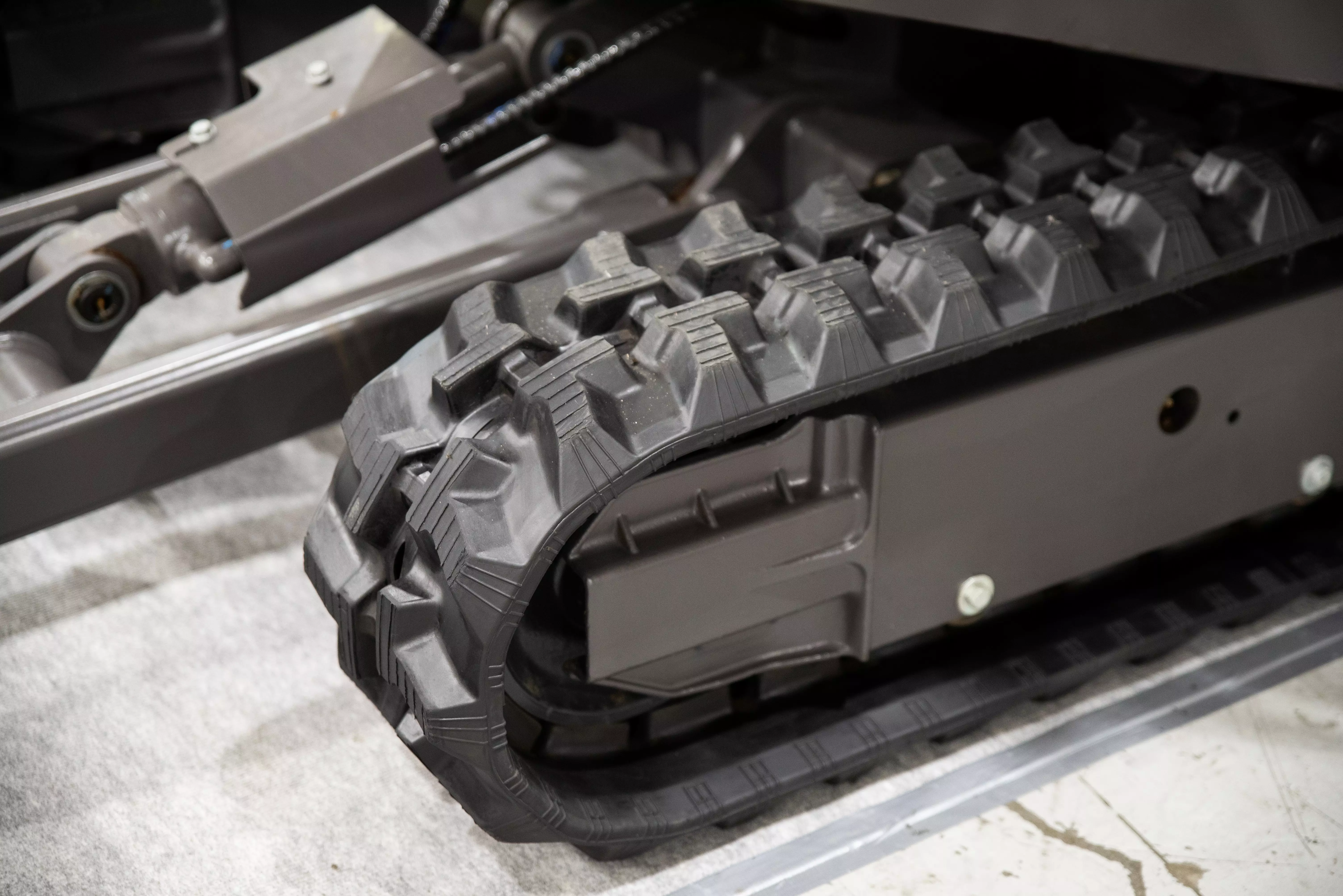 Reinforced undercarriage for the DH35 model