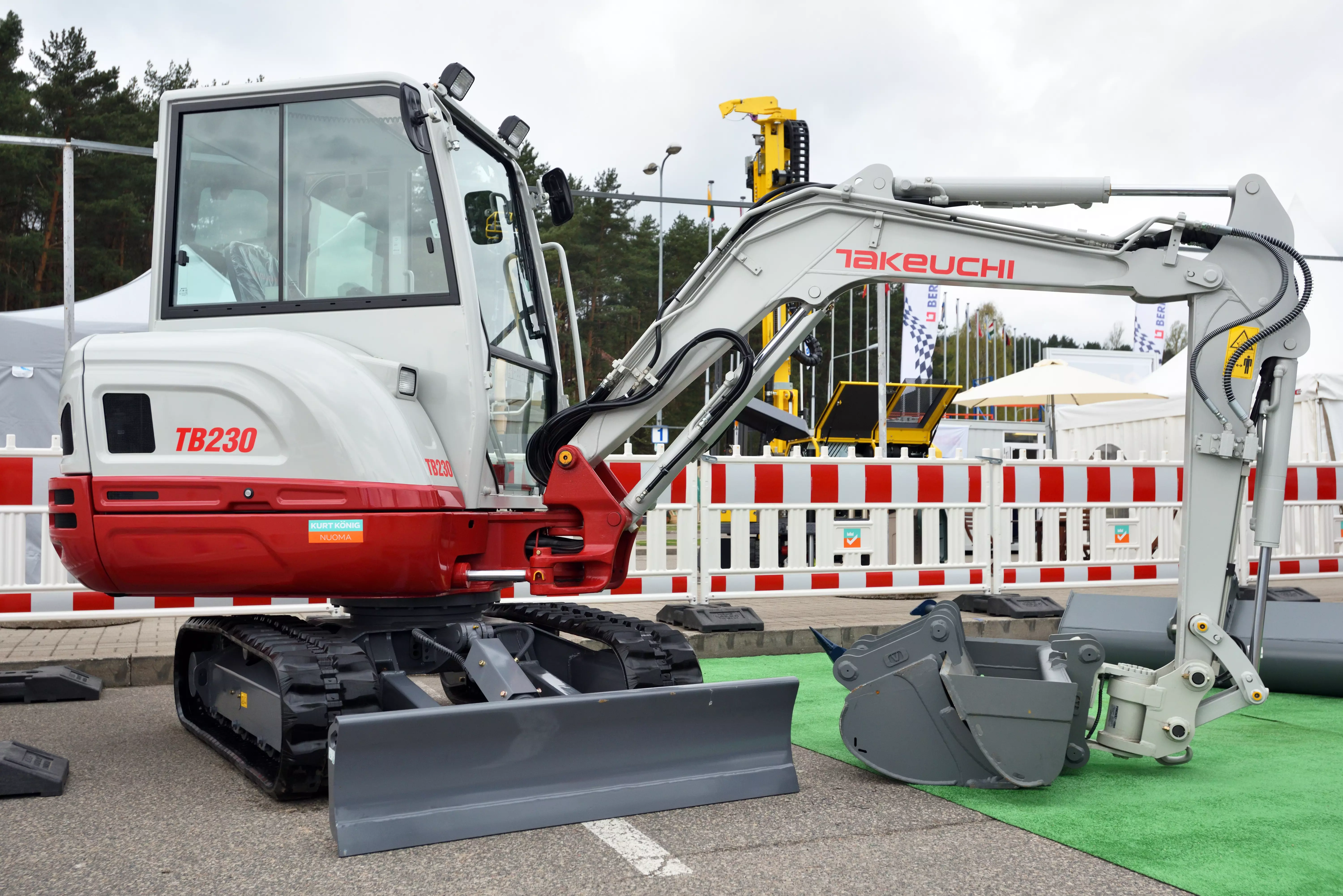 Train de roulement alternatif pour Takeuchi